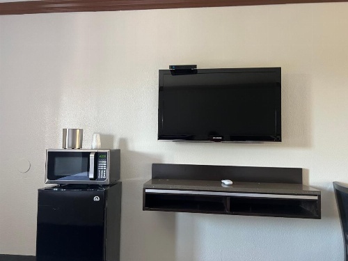 Starlight Inn Huntington Beach image 18