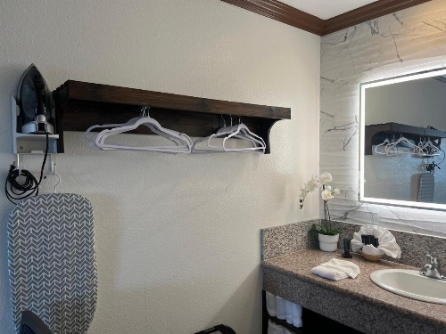 Starlight Inn Huntington Beach image 20